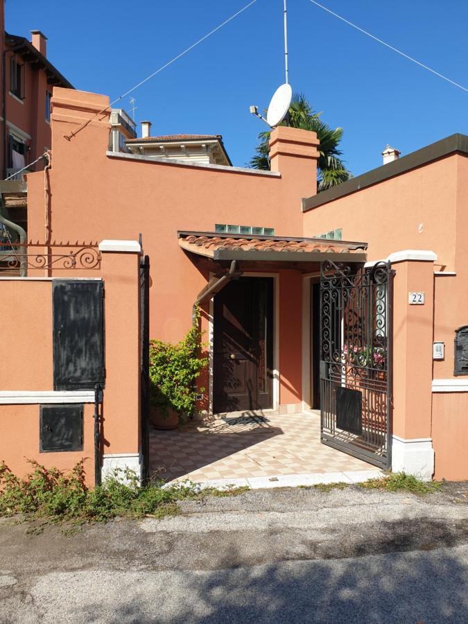 Cottage Al Mare Martina Venedik-Lido Dış mekan fotoğraf